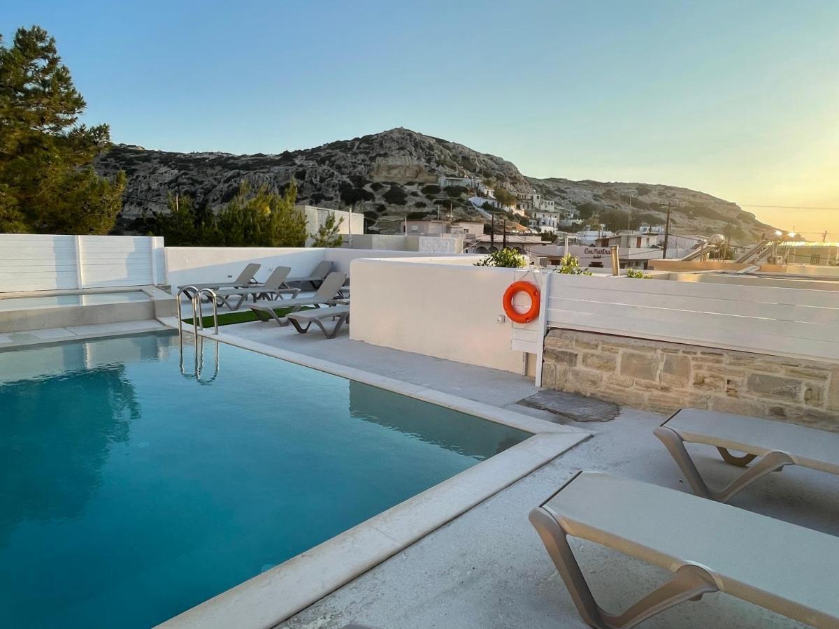 מטלה Antonios Hotel Apartments מראה חיצוני תמונה
