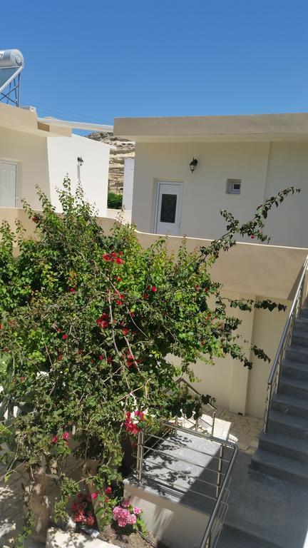 מטלה Antonios Hotel Apartments מראה חיצוני תמונה