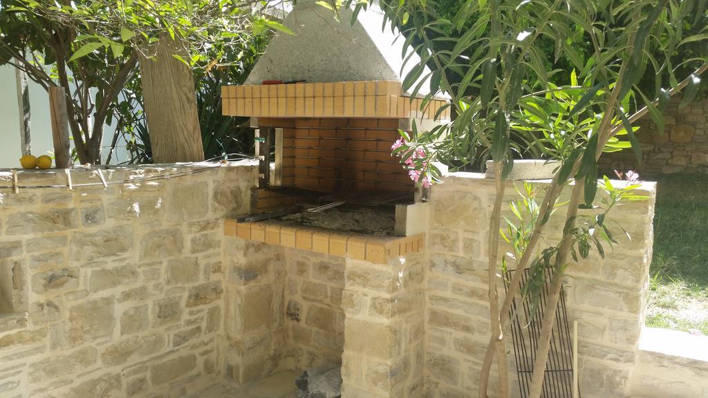 מטלה Antonios Hotel Apartments מראה חיצוני תמונה