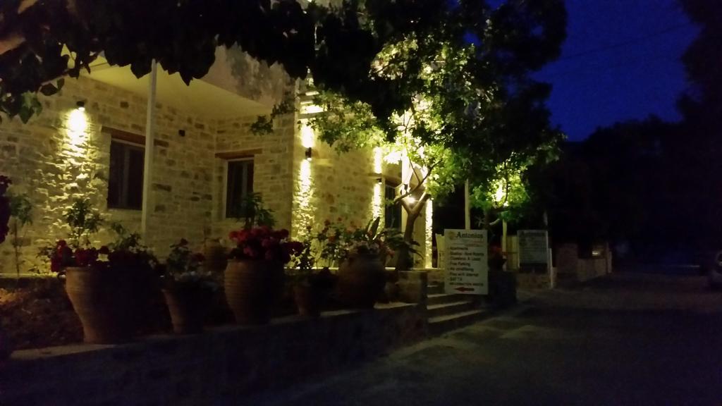 מטלה Antonios Hotel Apartments מראה חיצוני תמונה