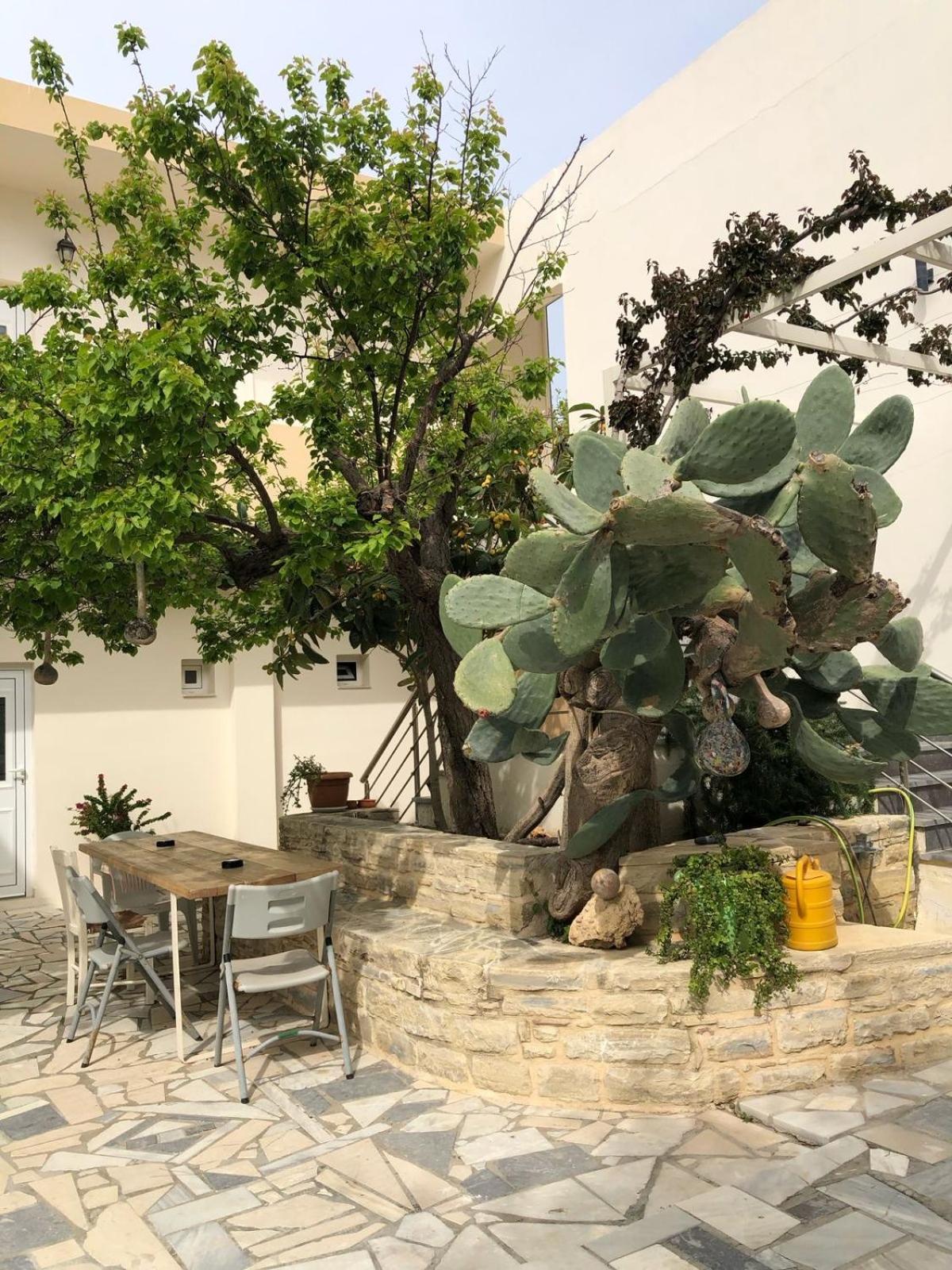 מטלה Antonios Hotel Apartments מראה חיצוני תמונה