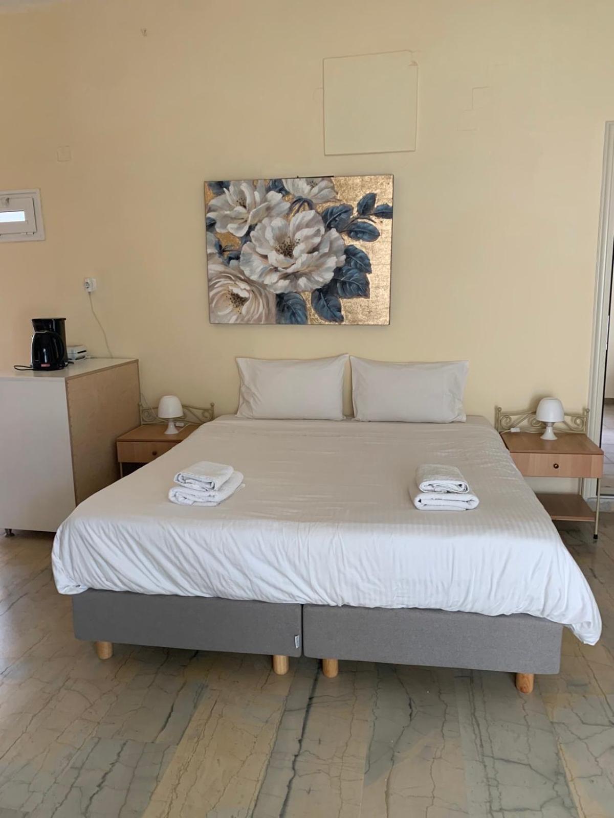 מטלה Antonios Hotel Apartments מראה חיצוני תמונה
